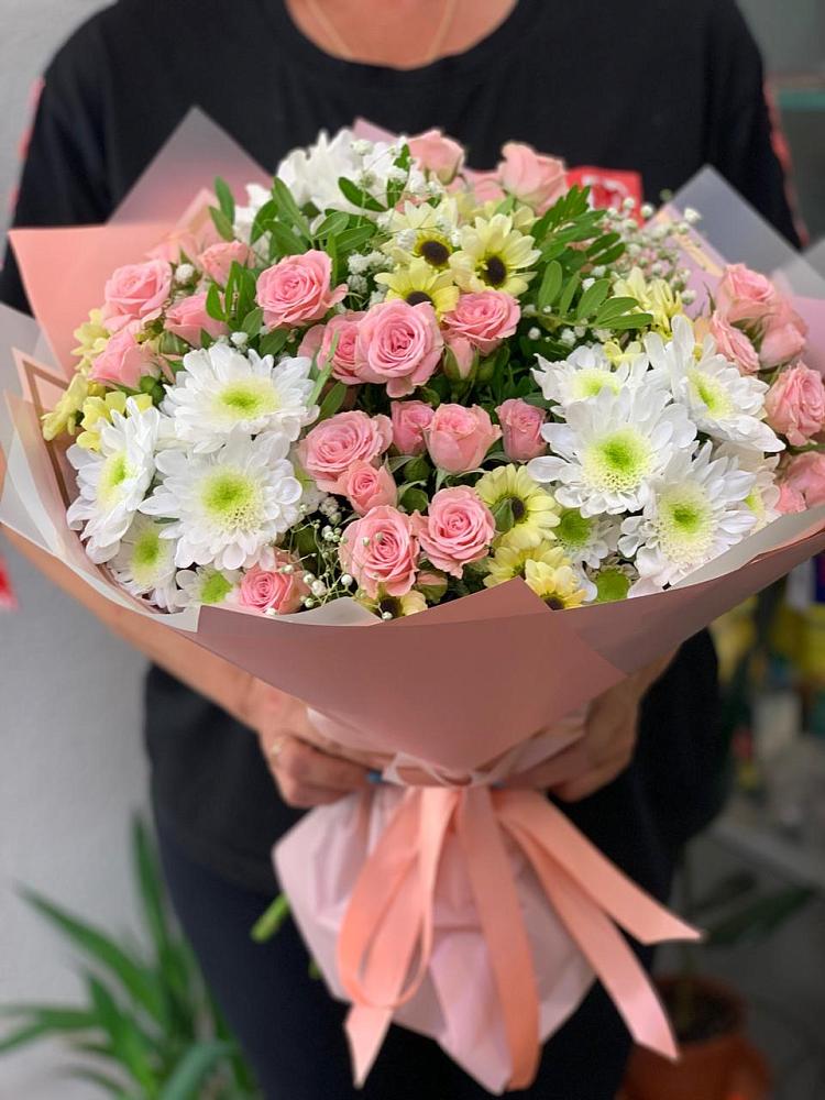 Букет цветов из: Розы и Хризантемы в Койгородке