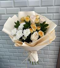 Букет цветов из:  Розы и Хризантемы в Койгородке