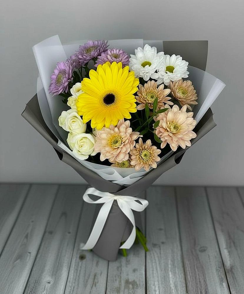 Букет цветов из: Розы, Герберы и Хризантемы в Койгородке