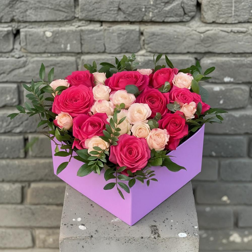 Цветочная композиция из Розы в коробке в Койгородке