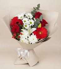 Букет цветов из:  Розы, Хризантемы, Герберы и Лилии в Койгородке