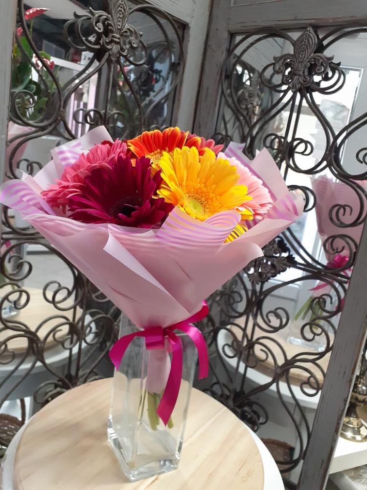 Букет цветов из: Герберы в Койгородке