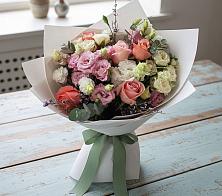 Букет цветов из:  Розы, Лизиантусы и Гвоздики #REPLACE_PRED# Койгородке