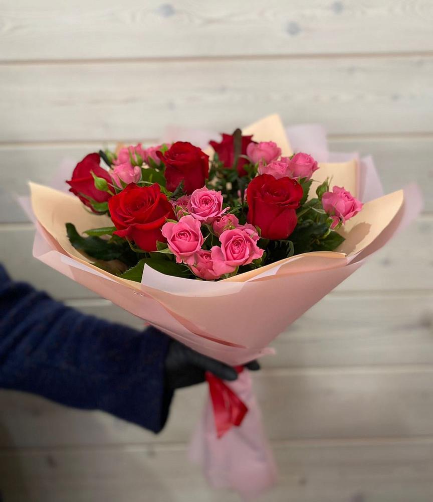 Букет цветов из: Розы в Койгородке